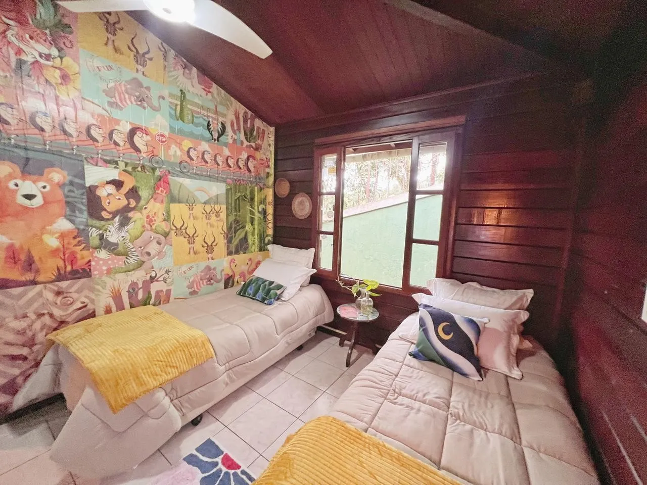 Imagem Casa para Venda em Petrópolis / RJ no bairro Castelanea