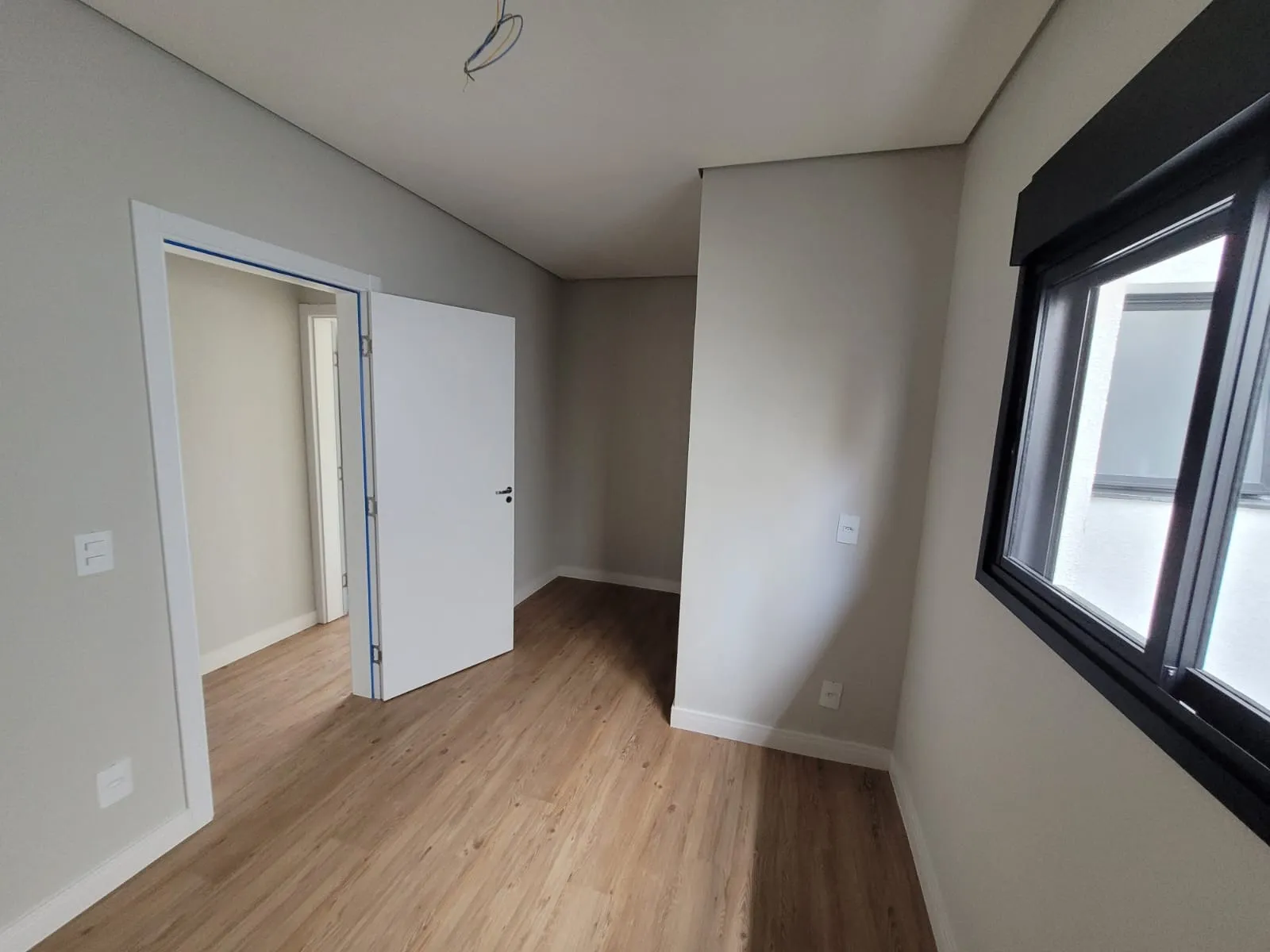 Imagem Condomínio Residencial Sunlake SPA - Casa Assobradada com 3 Suítes e Escritório