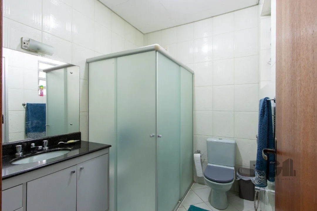 Imagem Casa para Venda - 126.89m², 3 dormitórios, 5 vagas - Azenha