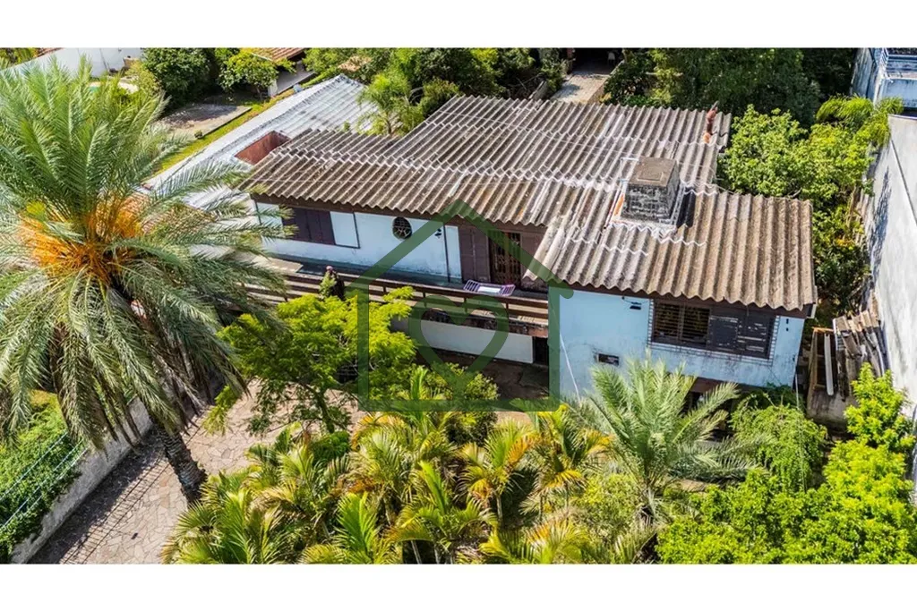 Imagem O terreno é amplo e espaçoso, com seus 1188m² sendo 22m x 54, proporciona versatilidade para uma ...
