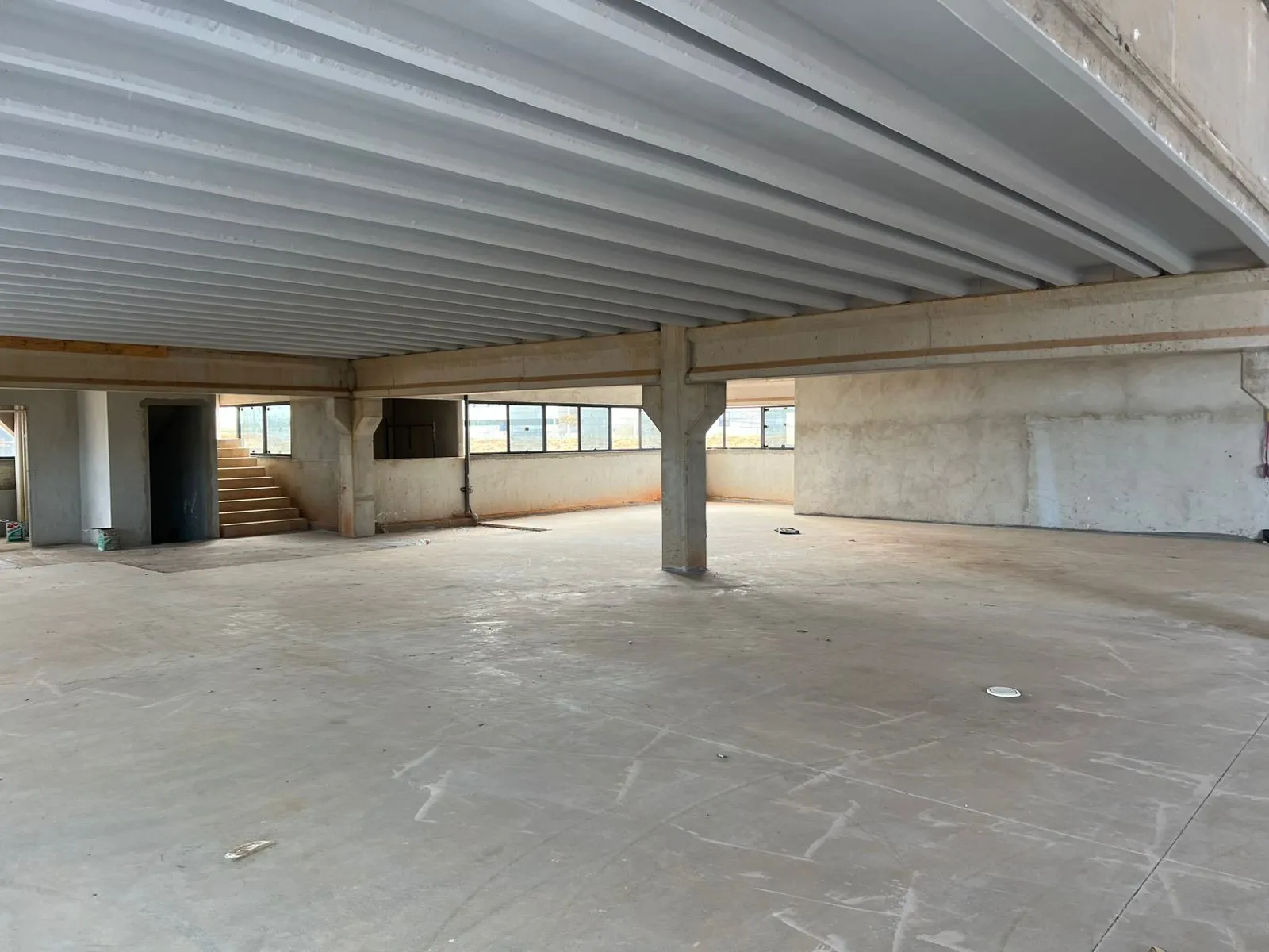 Imagem Galpão Empresarial de 2239,40m² Localizado em Iporanga - Sorocaba/SP!