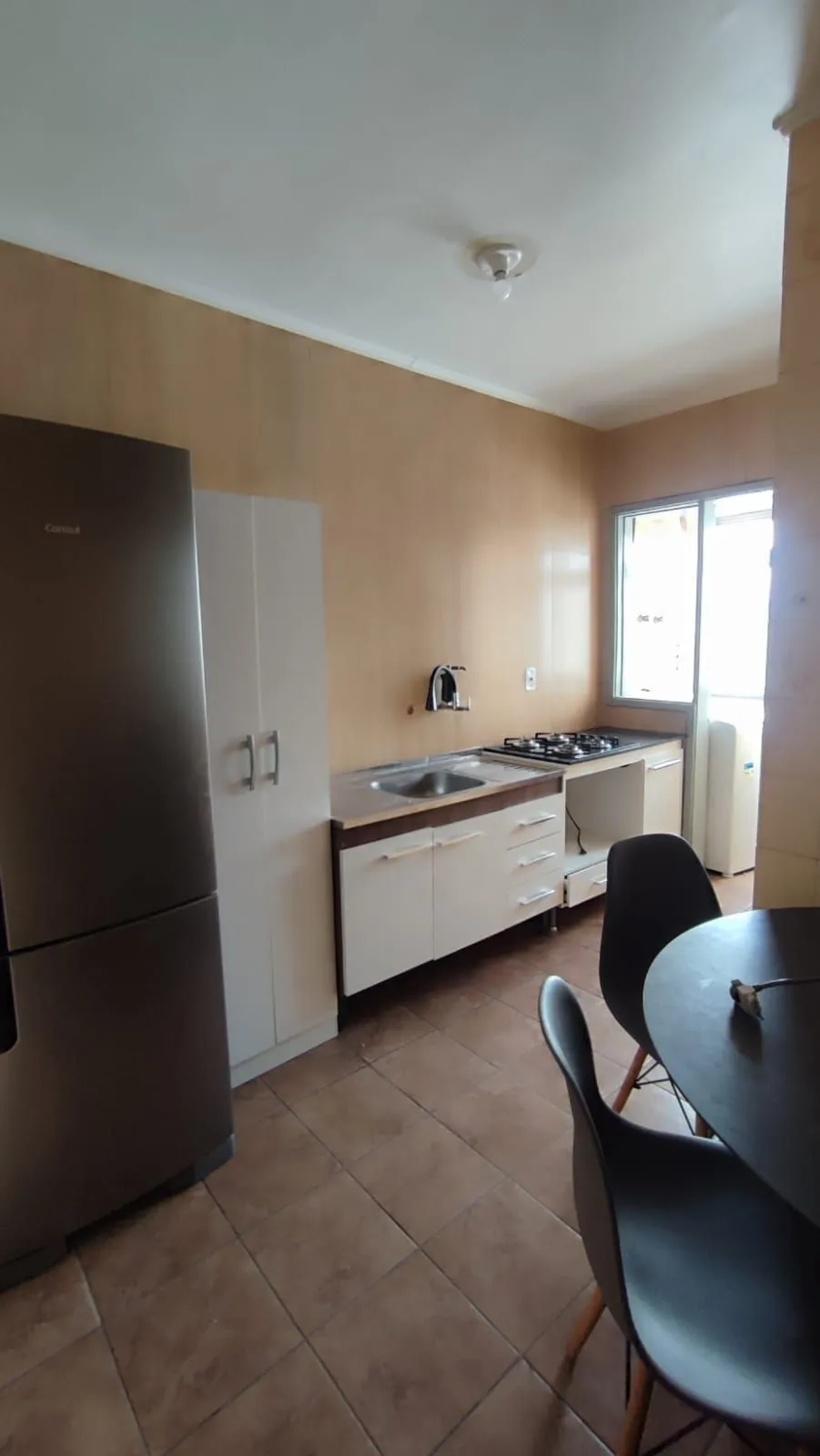 Imagem Apartamento 2 dorm com sacada, Mobiliado 1 vaga coberta Porto Alegre