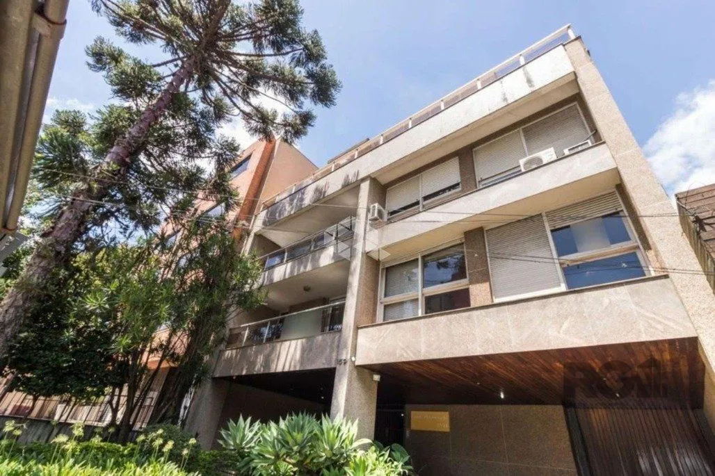 Imagem Cobertura duplex a venda semi mobiliada no bairro Petrópolis.