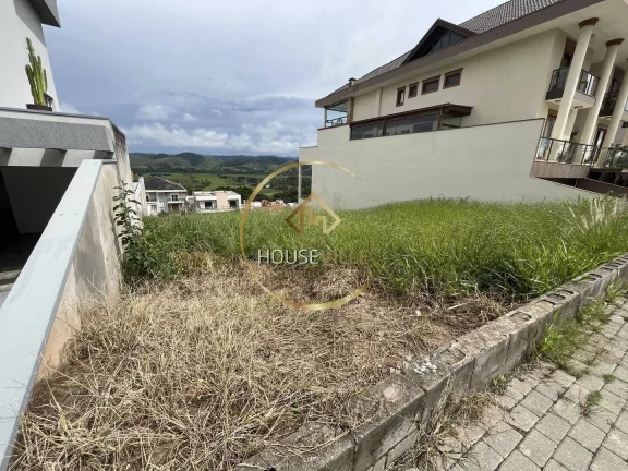 Imagem Lote/ Terreno declive, 450m², Cond Jaguary Urbanova, São José dos Campos.