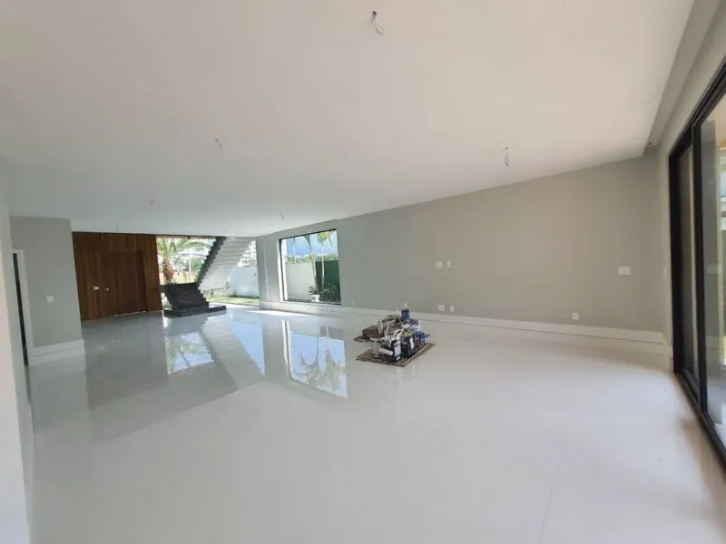 Imagem Casa Alto Padrão a Venda no bairro Barra da Tijuca - Rio de Janeiro, RJ