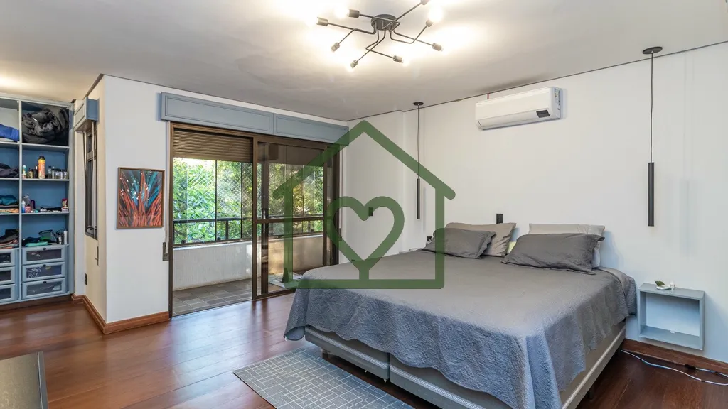 Imagem Apartamento com 259 m² privativos a 100 metros do Parcão!!! 
 
3 dormitórios sendo 1 suíte, ampl...