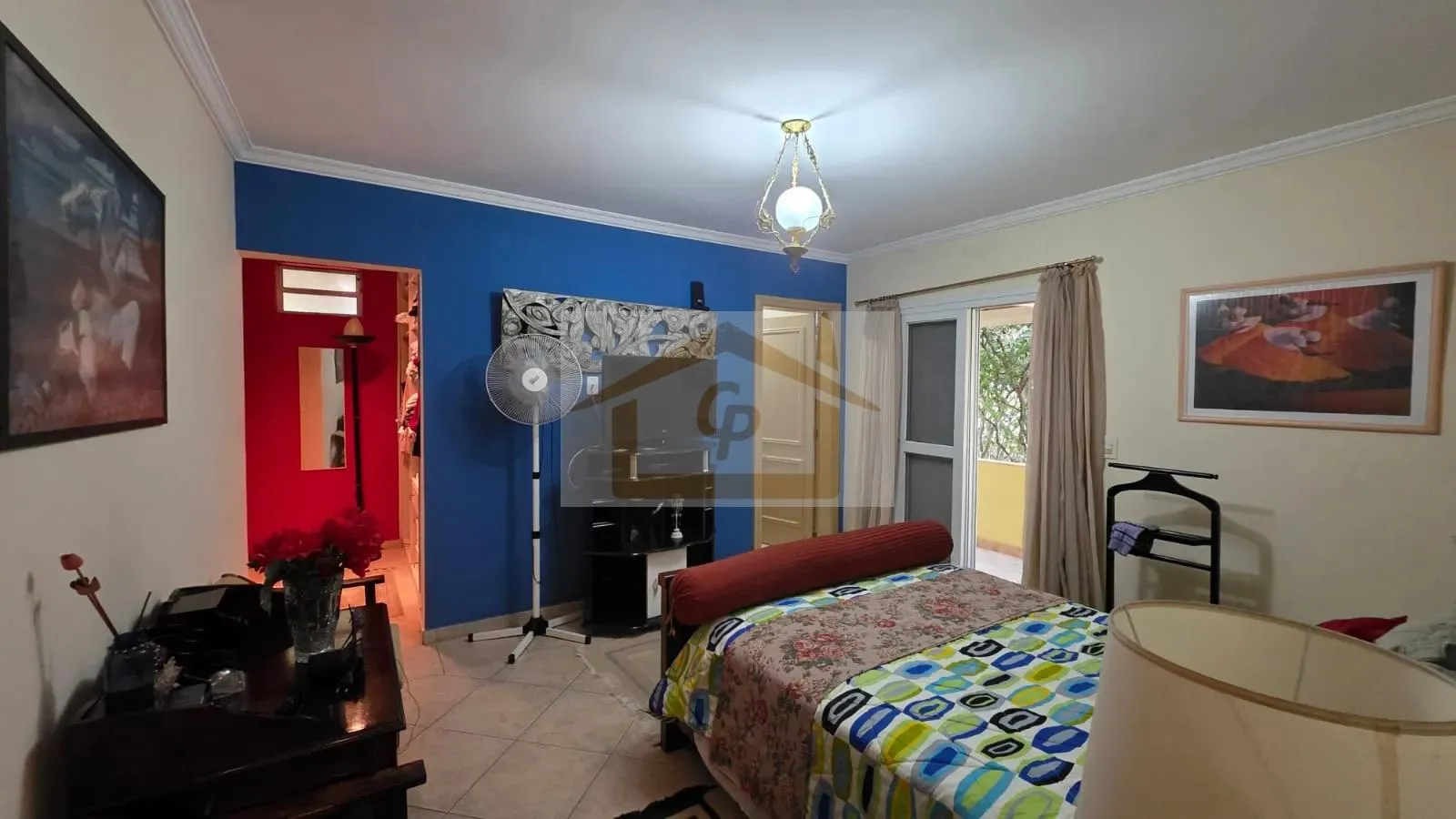 Imagem CASA TÉRREA EM CONDOMÍNIO FECHADO!!! 3 Suítes, 6 vagas *piscina