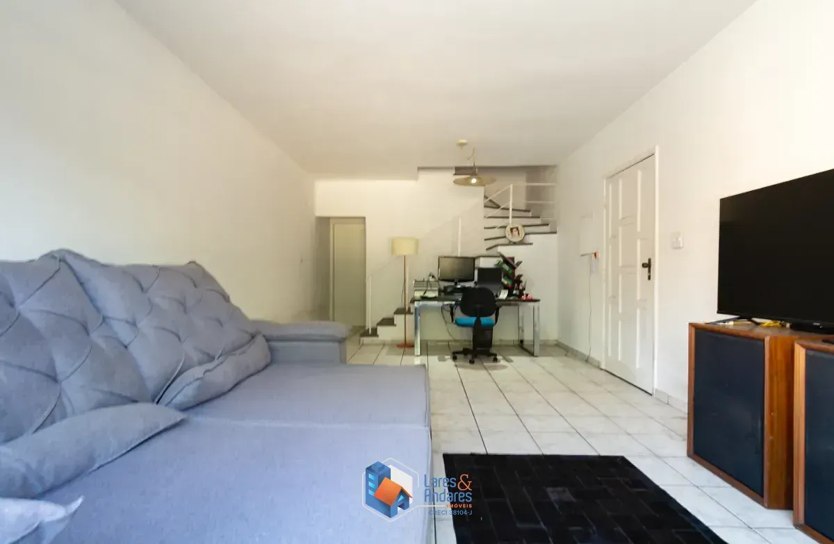 Imagem Sobrado para venda em Vila Nova Caledônia com 3 quartos, sendo 1 suíte, 136m²