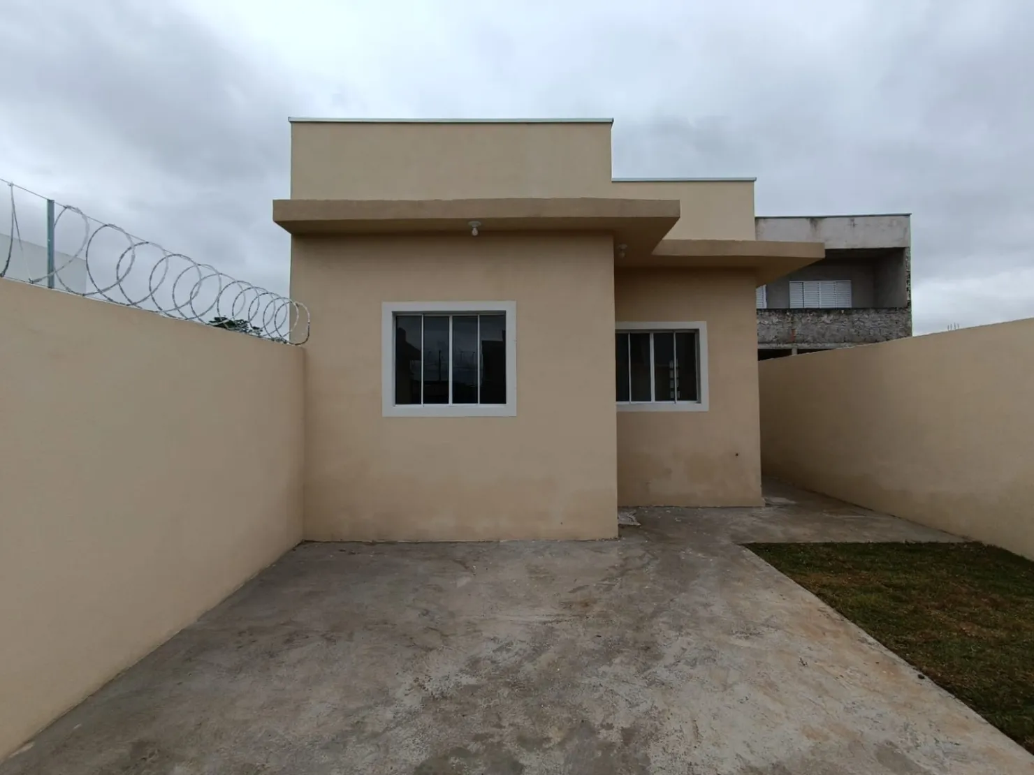 Imagem Casa à venda 2 Quartos, 1 Suite, 2 Vagas, 67M², Vila Bela, Taubaté - SP