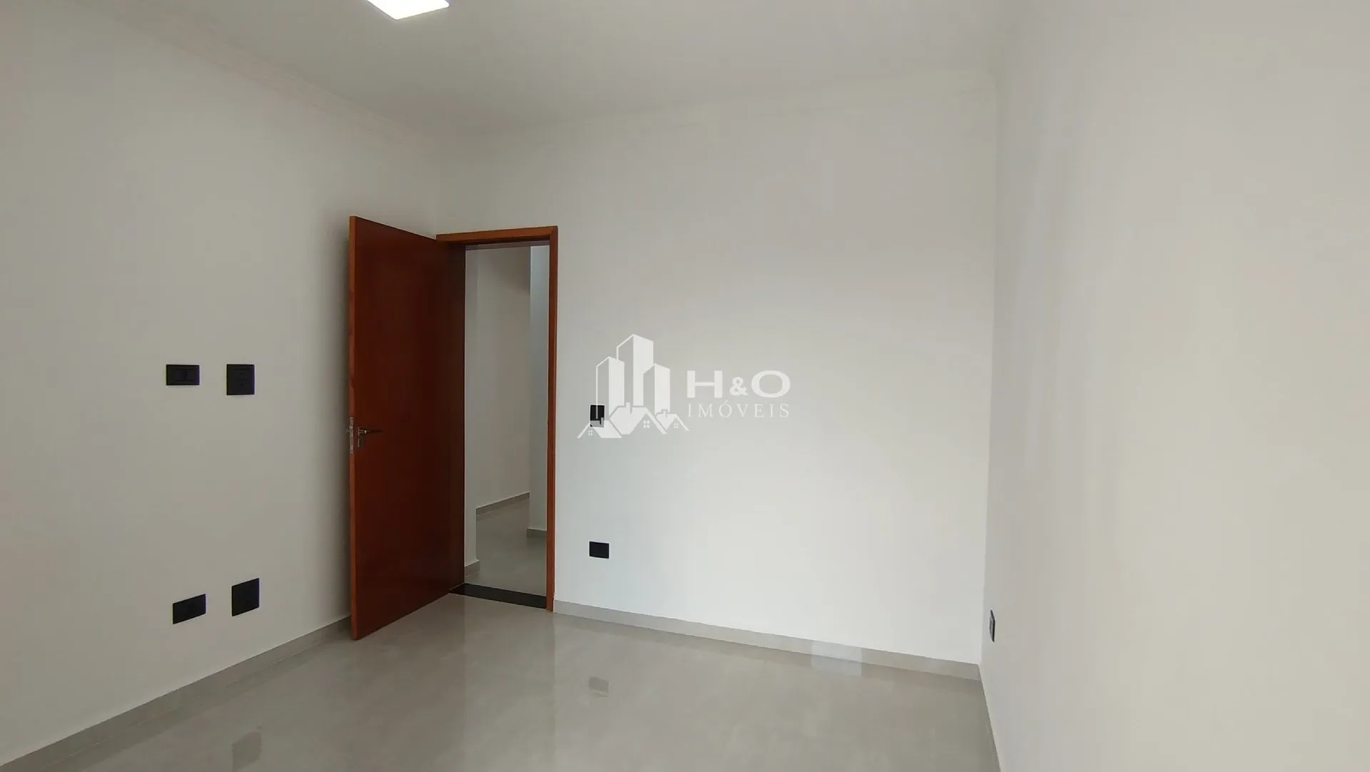 Imagem Oportunidade, Lindo Sobrado Frontal à Venda no Jardim Brasília - 123m² de Área Útil!