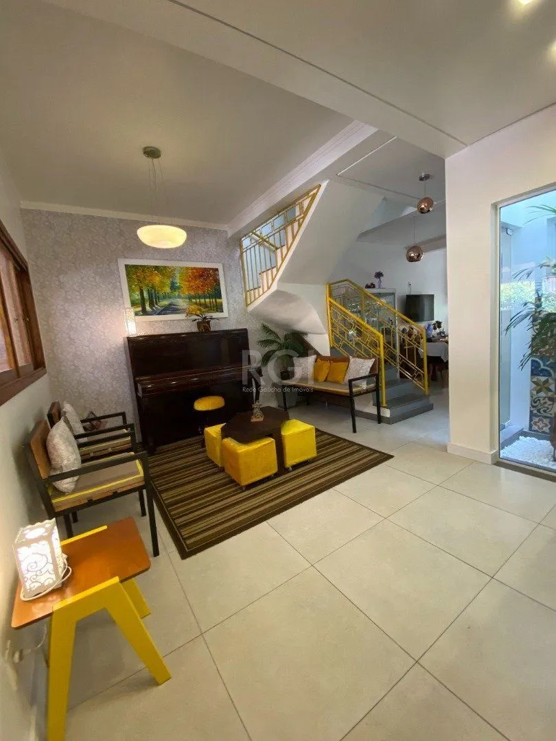 Imagem Casa Condominio para Venda - 220.89m², 3 dormitórios, sendo 1 suites, 2 vagas - Tristeza