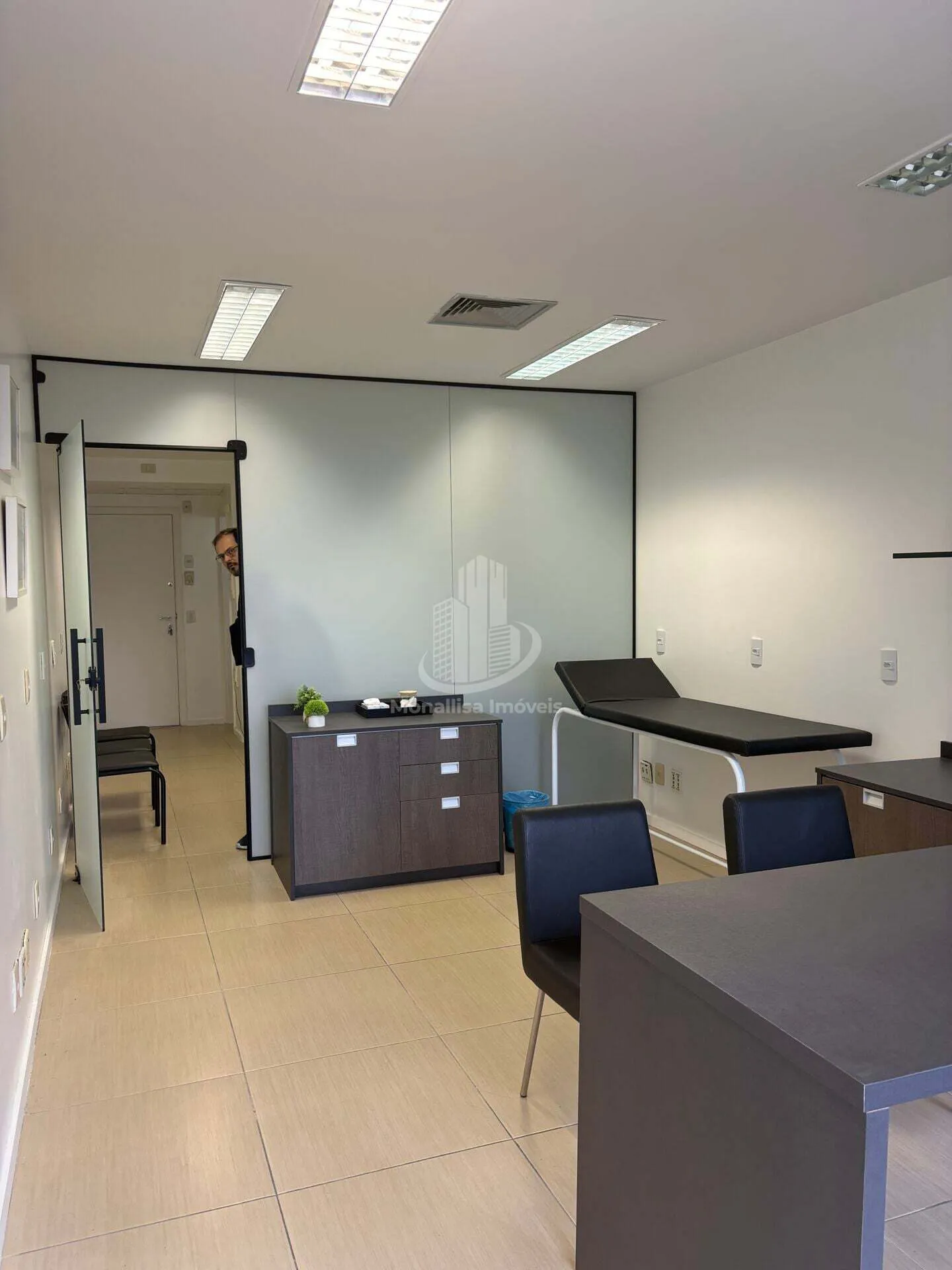 Imagem Sala comercial para alugar no bairro Zona Oeste em Rio de Janeiro/RJ
