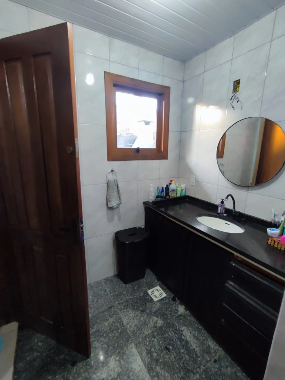 Imagem Casa no bairro Hípica - 2 dormitórios - 1 suíte