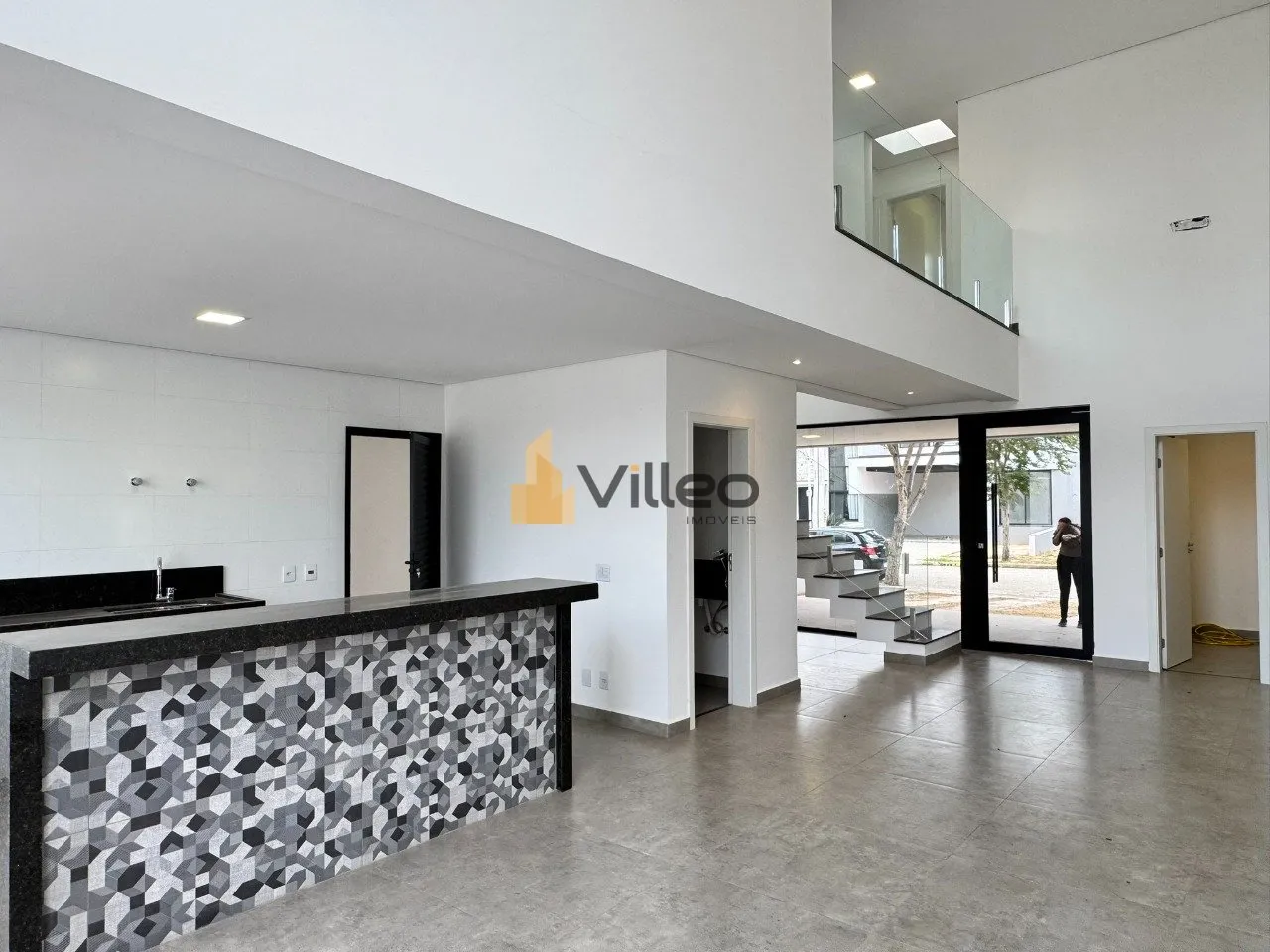 Imagem Descubra uma residência que redefine o conceito de morar bem. Esta casa térrea de 206 m², localiz...