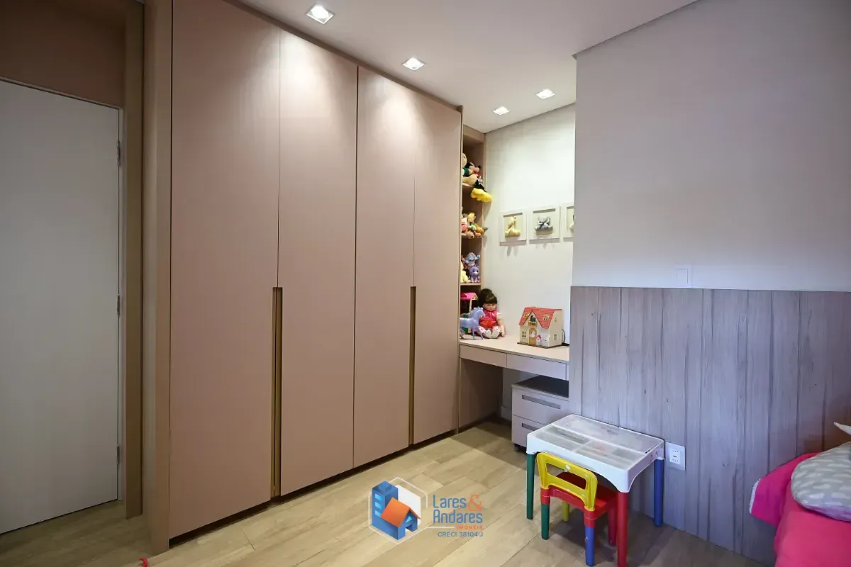 Imagem Apartamento para venda em Campo Belo com 4 quartos, sendo 3 suítes, 186m²
