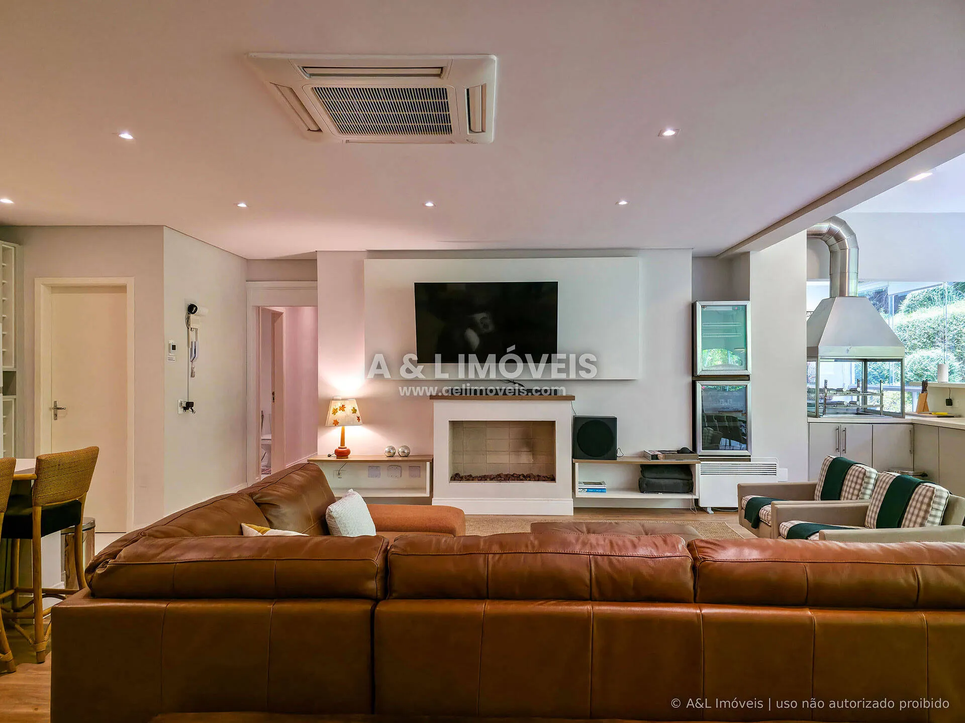 Imagem Apartamento 159 m² no Capivari | Piscina Aquecida e Lareira a Gás
