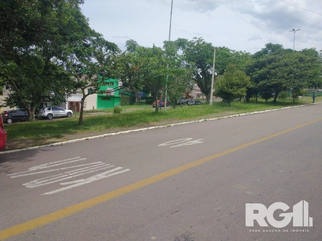 Imagem Linda Residência com cinco dormitórios no centro da cidade de Viamão/RS