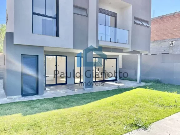 Imagem Casa Nova, de Alto Padrão, à Venda em Condomínio de Cotia