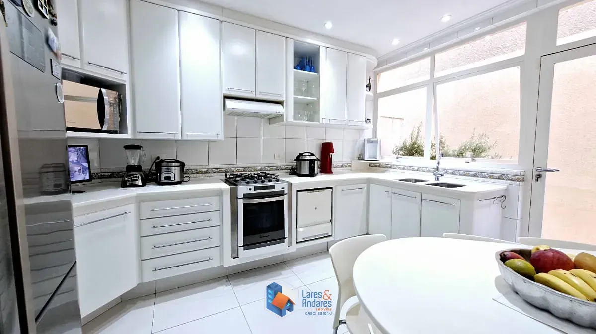 Imagem Casa para venda em Alto da Boa Vista com 4 quartos, sendo 4 suítes, 395m²