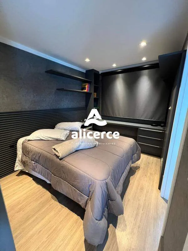 Imagem Cobertura à venda com 4 quartos 4 suítes, 221m² em Coqueiros Florianópolis