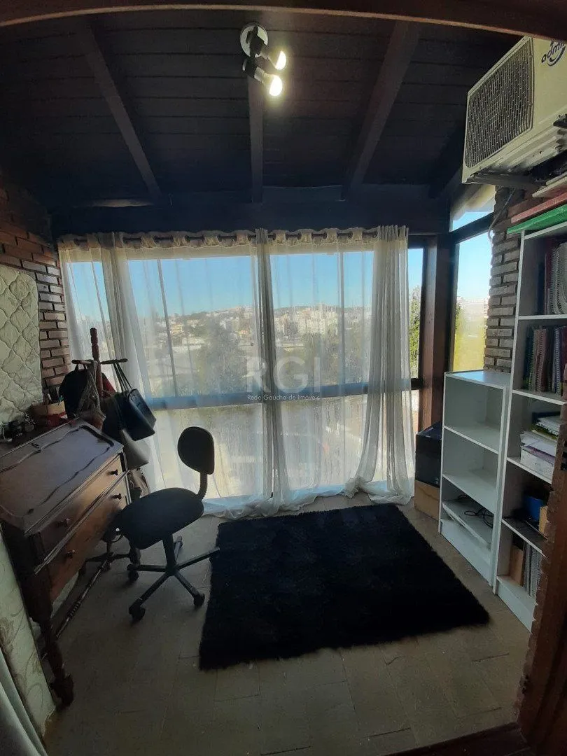 Imagem Casa Condominio para Venda - 254.38m², 4 dormitórios, sendo 2 suites, 2 vagas - Vila Assunção