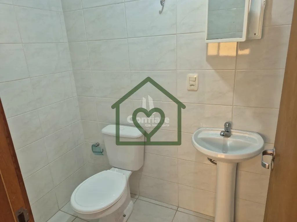 Imagem Ótimo apartamento de 1 dormitório, banho social, living 2 ambientes, cozinha, área de serviço, 1...