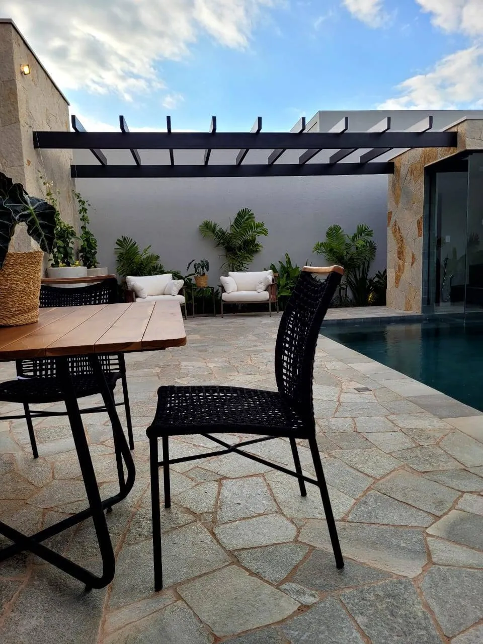 Imagem Casa à venda em Franca, Núcleo Agrícola Alpha, com 4 quartos, 300m2