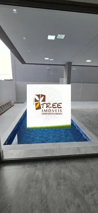 Imagem VENDA DE SOBRADO NOVO NO CONDOMÍNIO REAL PARK, EM ARUJÁ/SP, 300m² com 4 suítes amplas, suíte máster com hidro, área gourmet e piscina. CONSULTE-NOS.