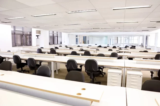 Imagem Andar comercial com 888m² na Av. das Nações Unidas.