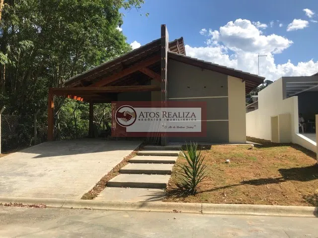 Imagem Compre Casa térrea em Cond. Fechado em Tijuco Preto - Cotia