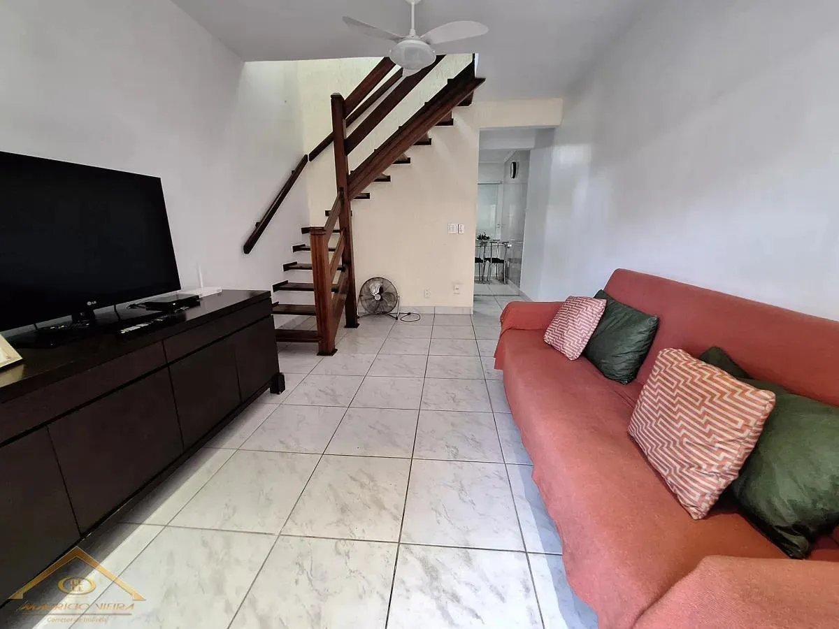 Imagem Casa em Condomínio para Venda em Cabo Frio / RJ no bairro Portinho