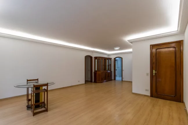 Imagem Apartamento à venda em São Paulo, Moema, com 3 quartos, 172m2