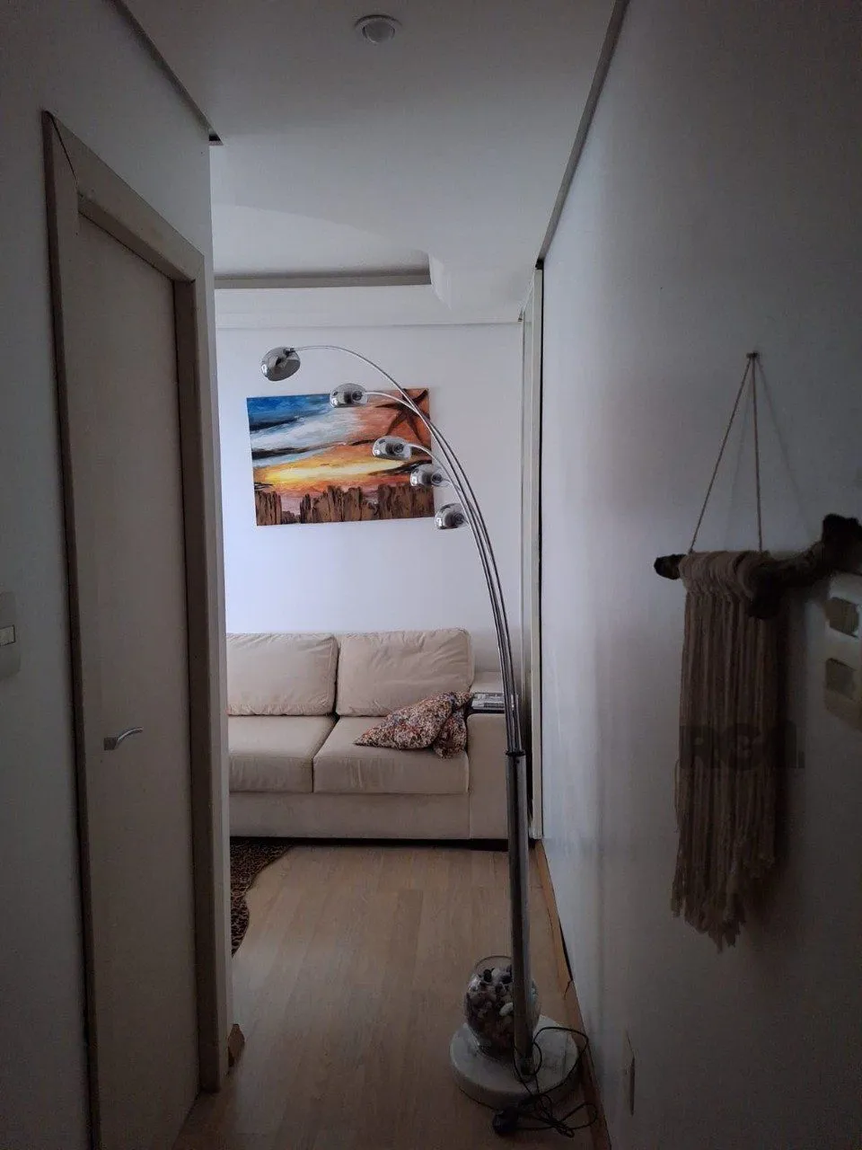 Imagem Apartamento de quatro dormitórios e uma vaga de garagem no bairro Bom Fim em Porto Alegre.