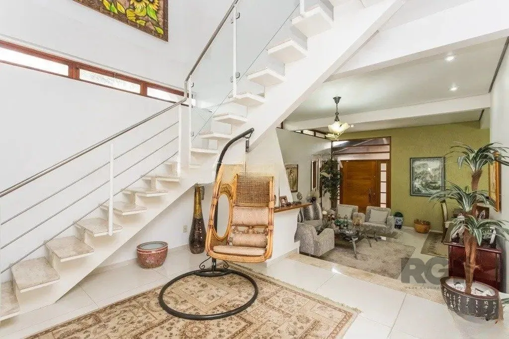 Imagem Casa com 3 dormitórios no bairro Jardim Lindóia