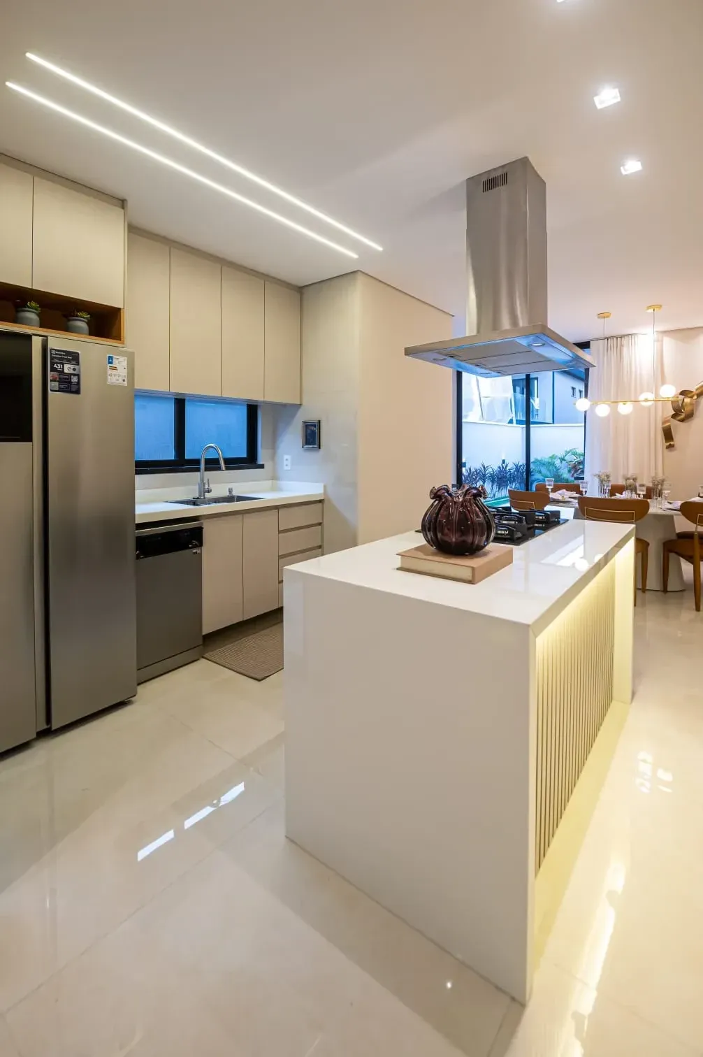 Imagem Casa de Condomínio com 3 Quartos à Venda, 144 m² em  - EUSEBIO
