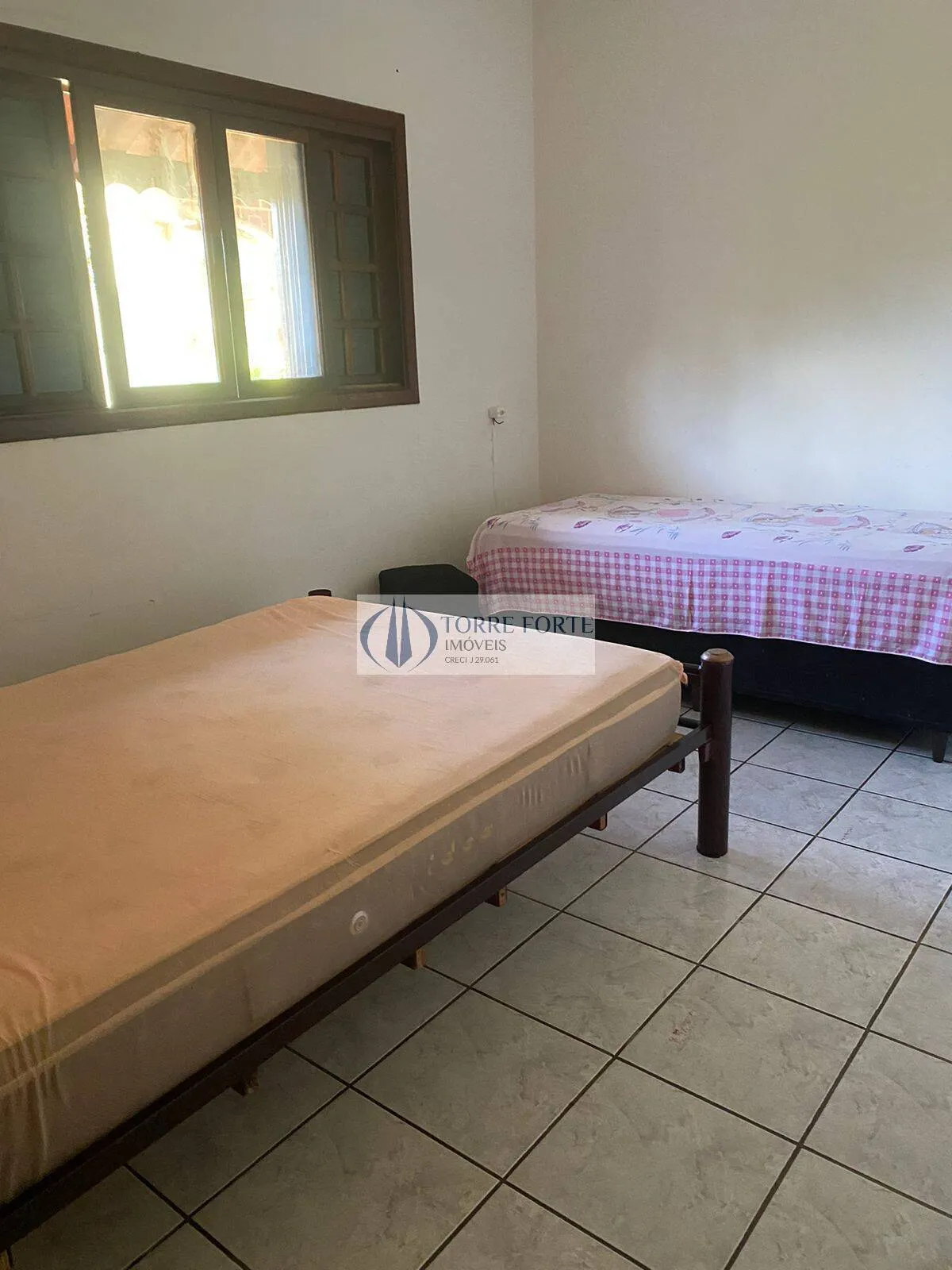 Imagem Bela Casa com 3 Dormitórios no Jardim das Palmeiras