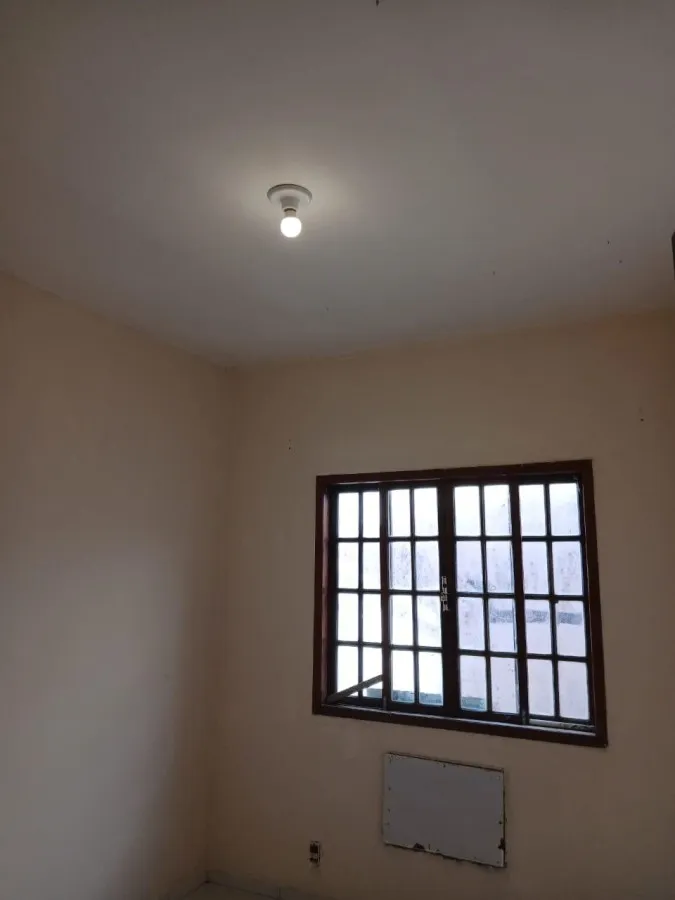 Imagem Casa para Venda em Itaboraí, Jardim Itambi (Itambi), 2 dormitórios, 1 banheiro, 1 vaga