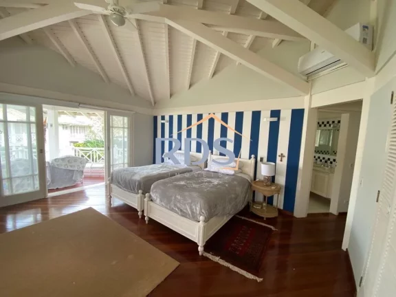 Imagem Vende casa de alto padrão em condomínio de frente ao mar em Maresias