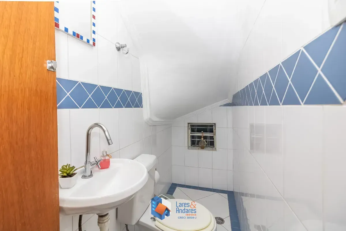 Imagem Casa para venda em Vila Anhangüera com 2 quartos, 120m²