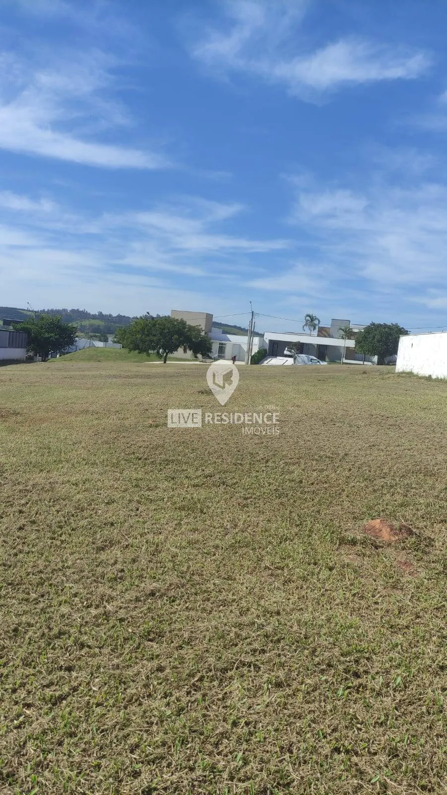 Imagem Lote à Venda no Condomínio Sete Lagos - Excelente Topografia e Localização!