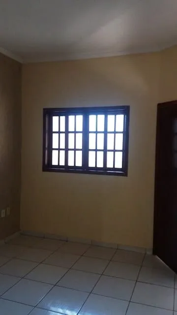 Imagem Casa à venda 2 Quartos, 3 Vagas, 200M², Parque das Palmeiras, Pindamonhangaba - SP