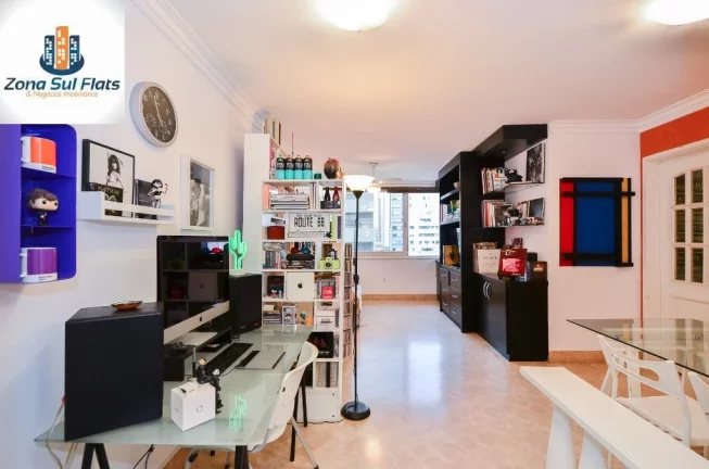 Imagem Apartamento à Venda Em Moema Com 3 Dormitórios Sendo 1 Suíte e 1 Vaga