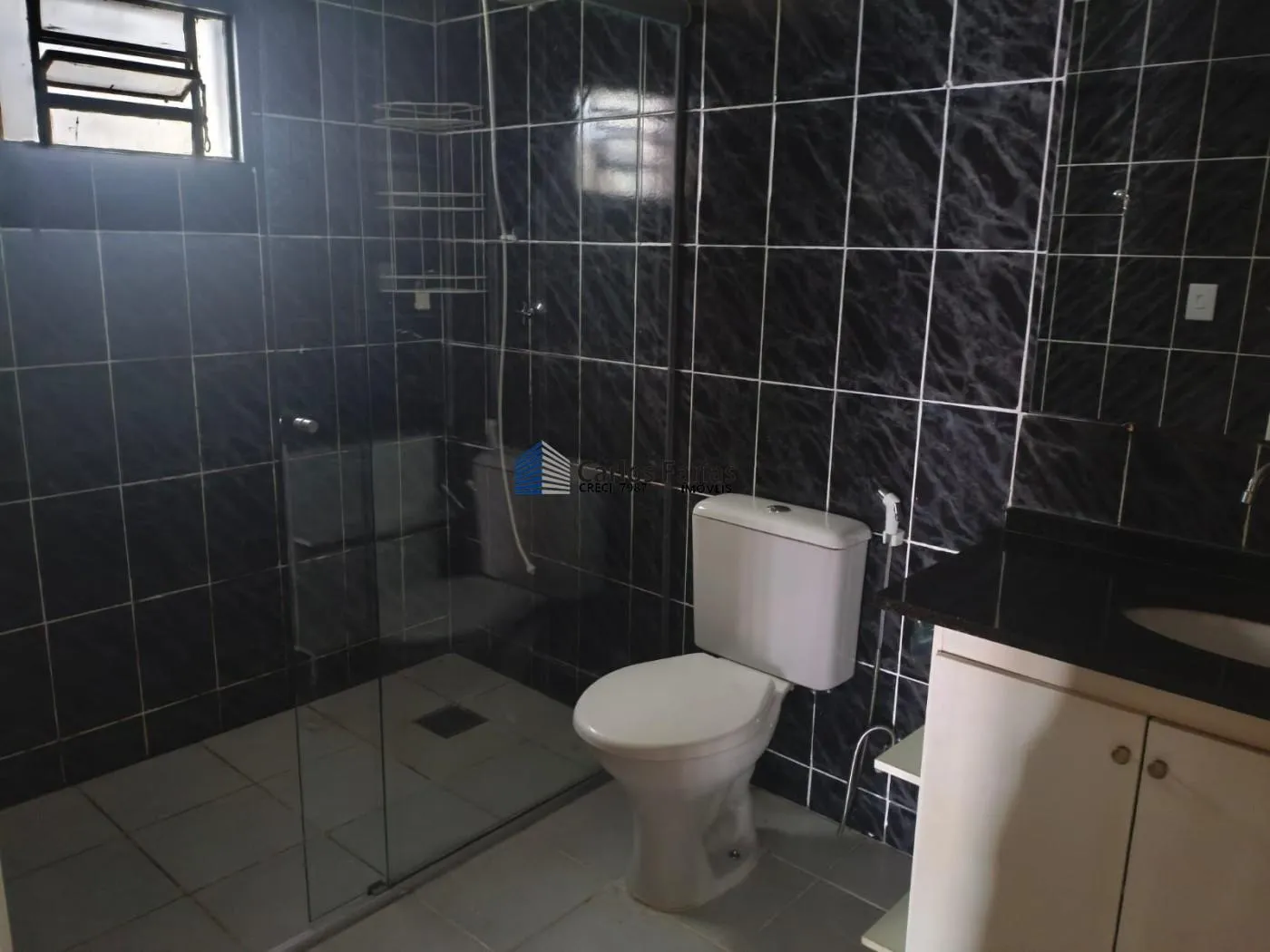 Imagem Casa em Condomínio para Venda em Brasília, Setor Habitacional Jardim Botânico, 4 dormitórios, 1 suíte, 3 banheiros, 2 vagas