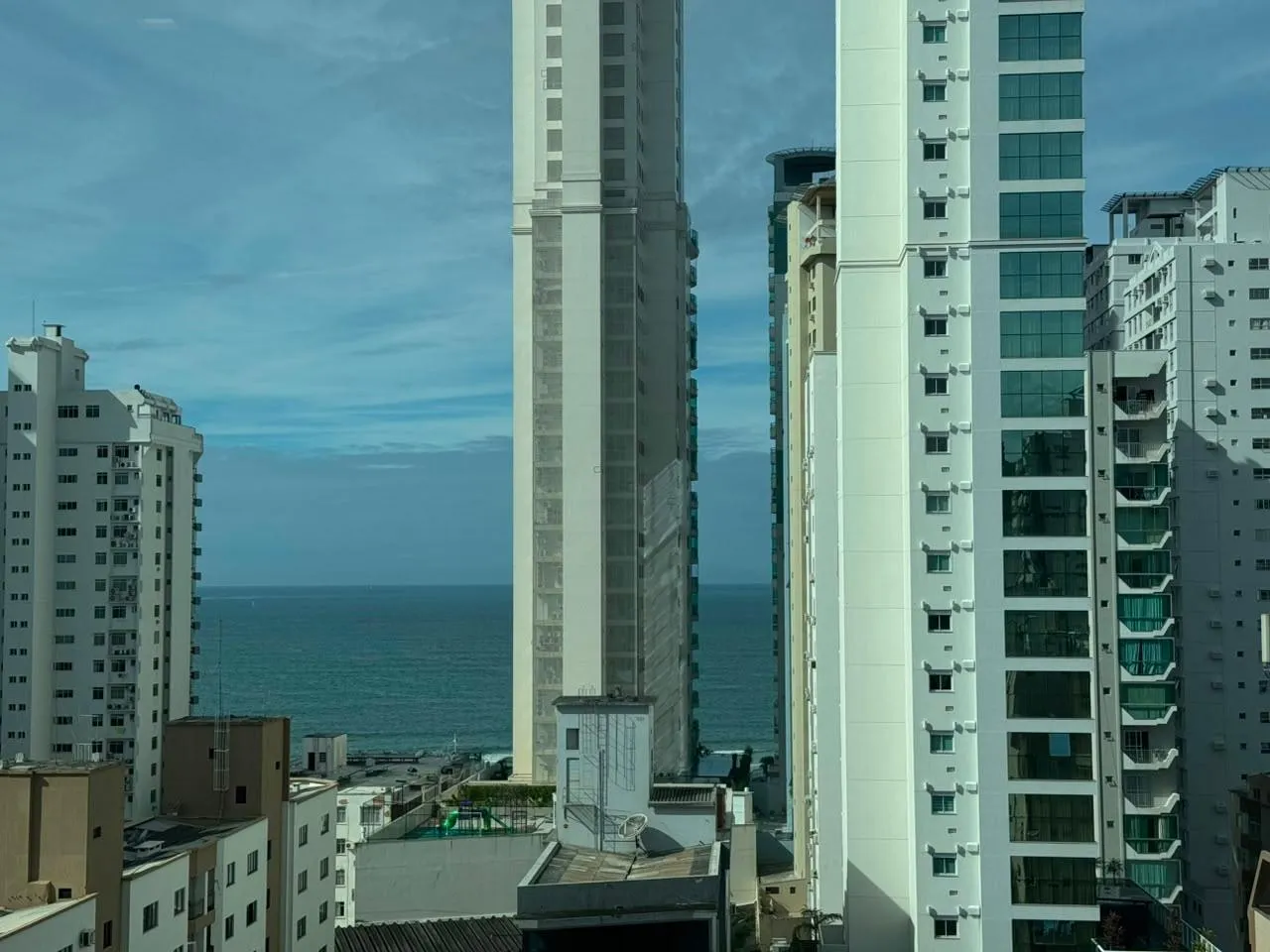 Imagem Apartamento com vista para o mar à venda com 142.65m2 por R$ 3.520.000,00