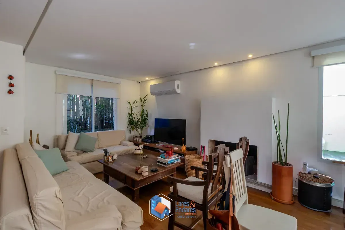 Imagem Casa para venda em Alto da Boa Vista com 3 quartos, sendo 1 suíte, 152m²