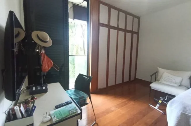 Imagem Apartamento Duplex 4 Quartos com Ar Condicionado - Suíte Master - 4 Vagas