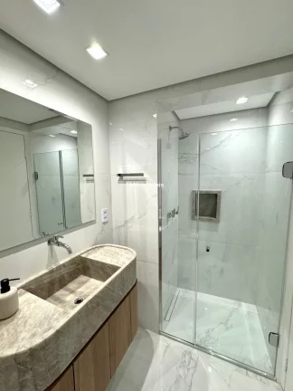 Imagem Apartamento à venda no Itaim Bibi com 2 quartos, 1 suíte, 1 sala, 3 banheiros, 1 vaga, 150m² de área!