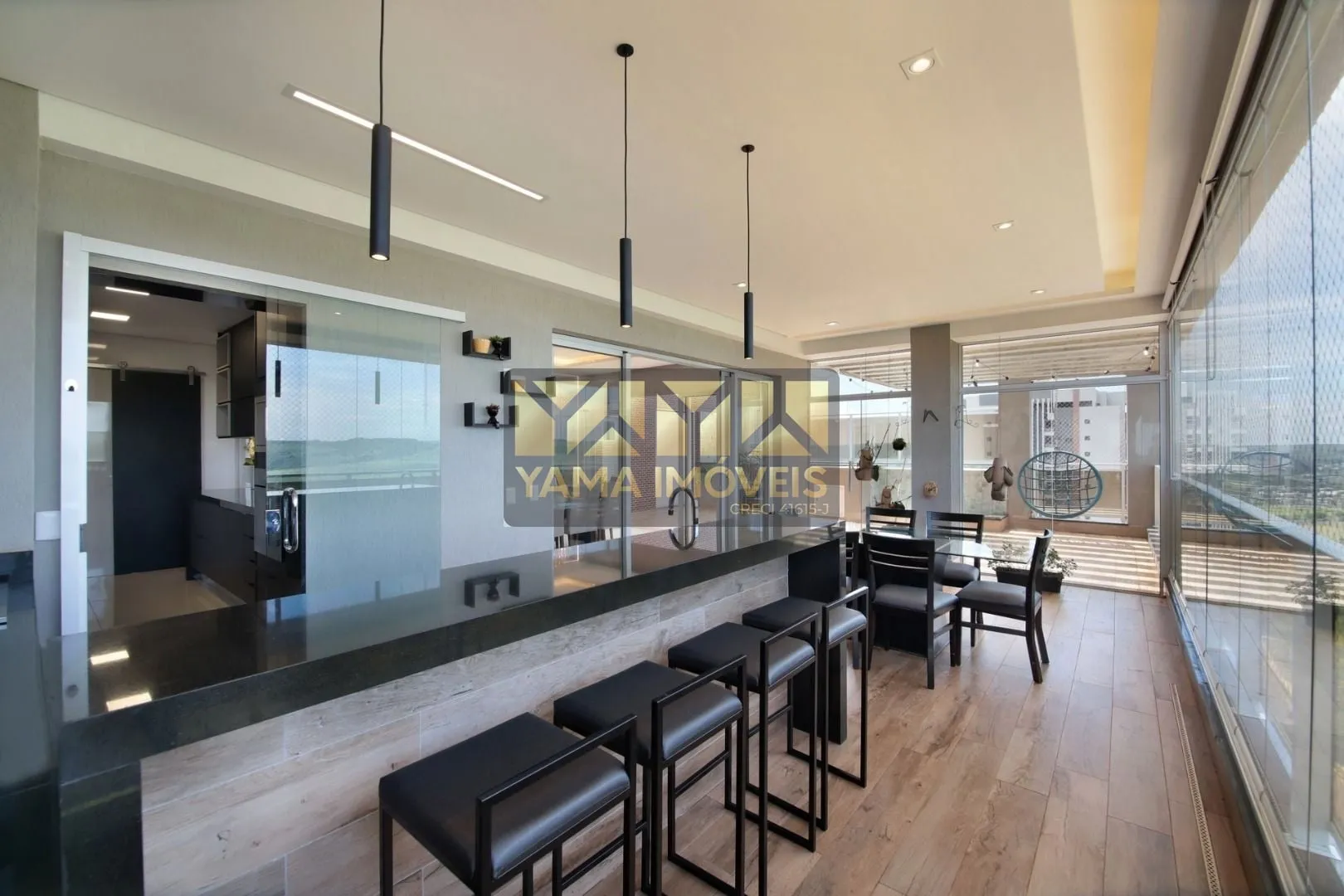 Imagem Edifício Mirante do Ipê - Liberdade de casa com segurança de apartamento, conheça essa jovem cobertura de 3 anos