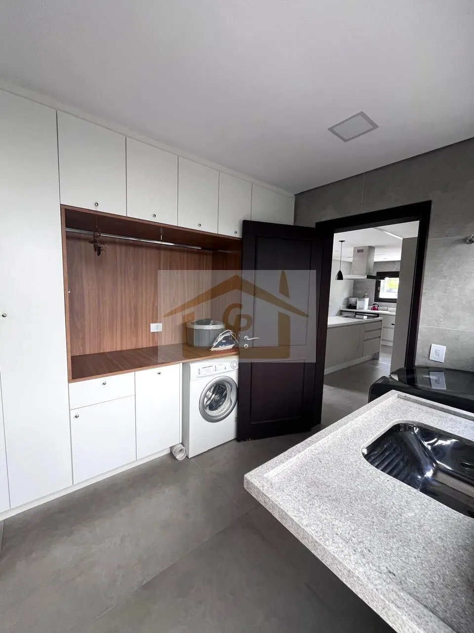 Imagem Casa Sustentável de Alto Padrão | 5 Suítes | 550m² | Mobiliada