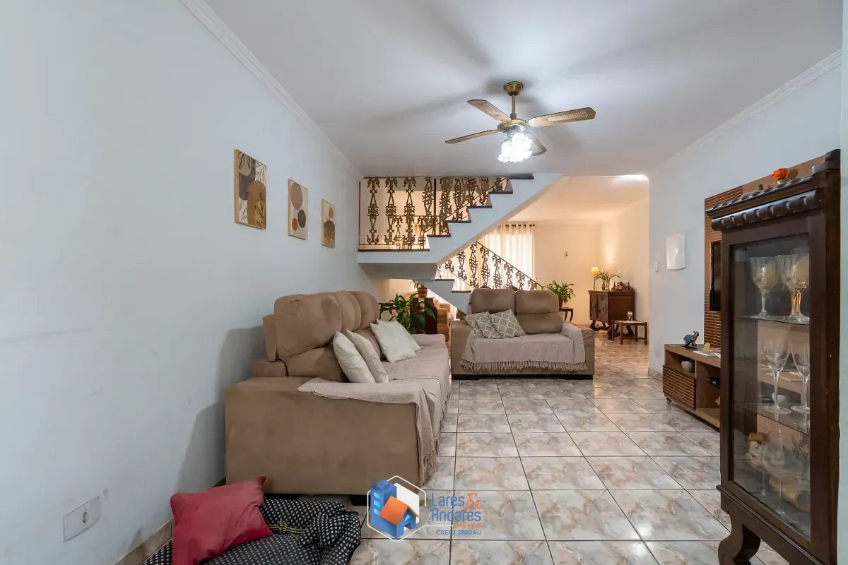Imagem Casa para venda em Cidade Monções com 3 quartos, sendo 1 suíte, 165m²